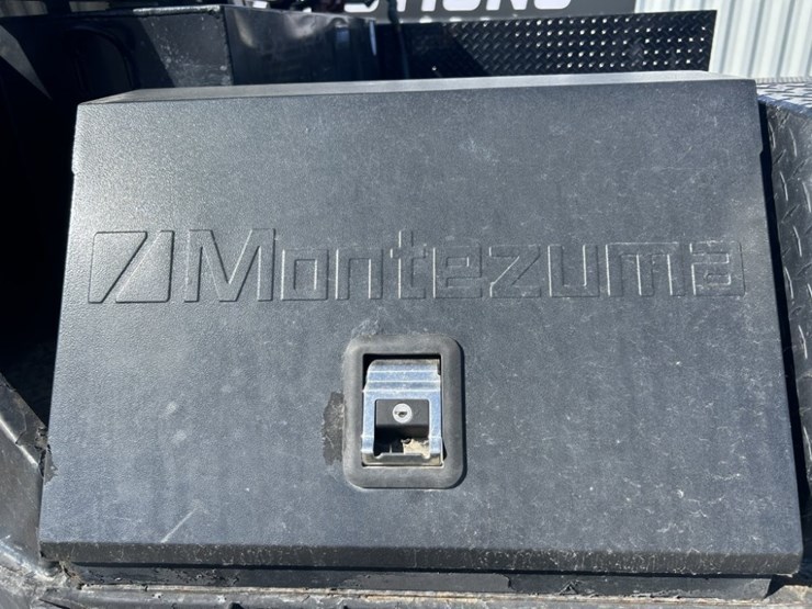 2009-dodge-ram-3500-image-24