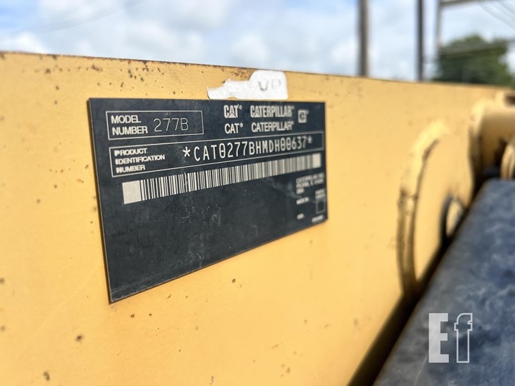 2004-caterpillar-277b-image-10