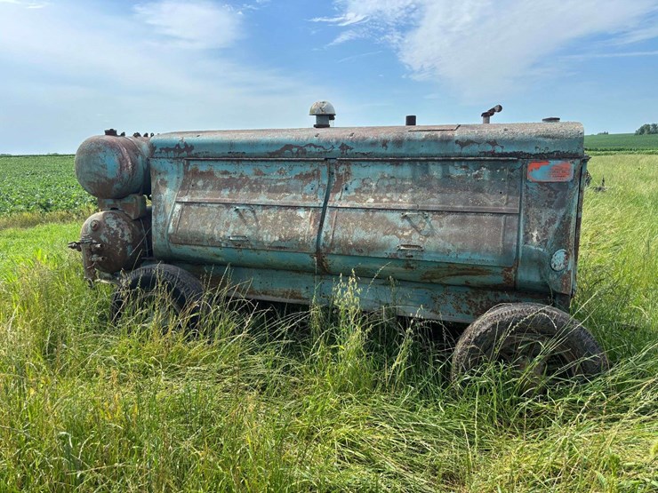 gardner-denver-air-compressor-unit-and-cart-image-4