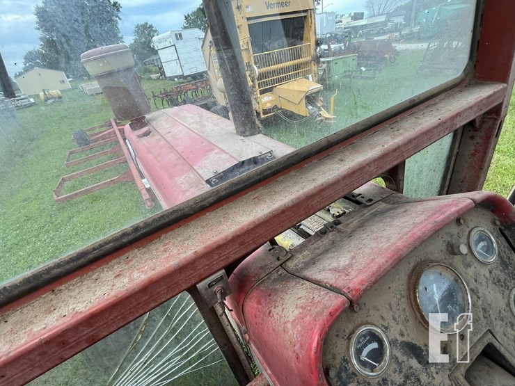 massey-ferguson-1130-image-27