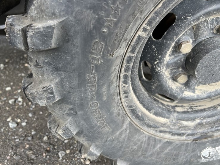 john-deere-gator-image-12