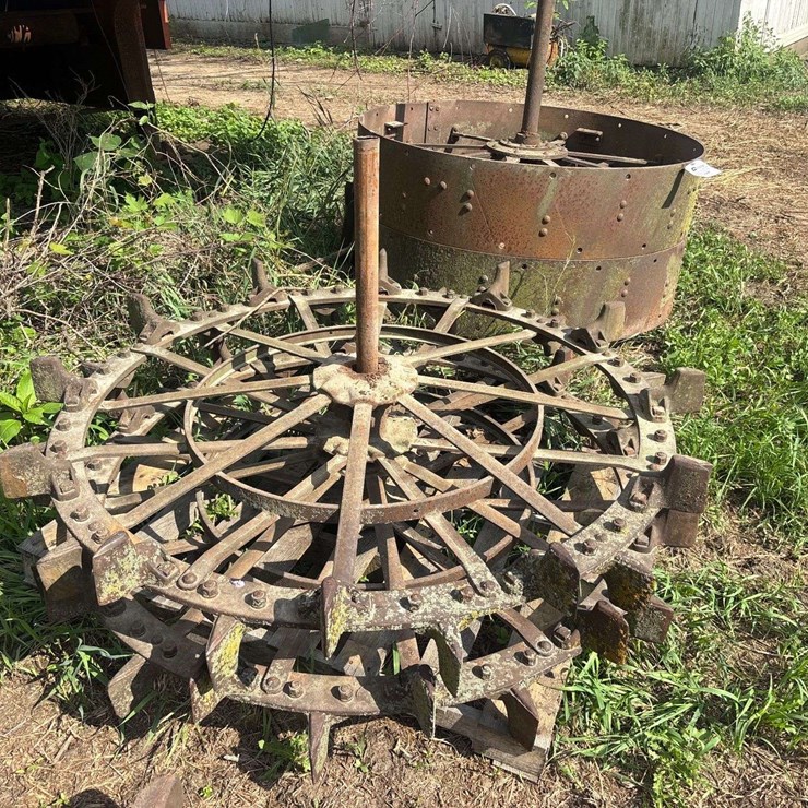 (2) Oliver Skeleton Wheels