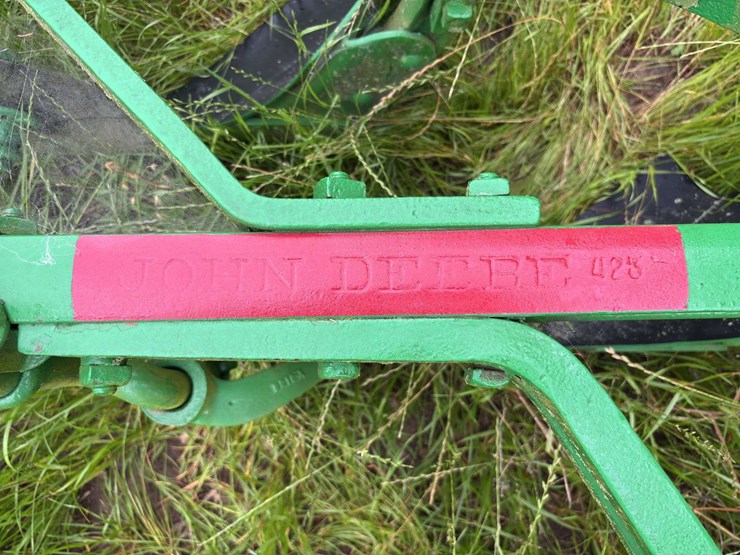 john-deere-14-image-42
