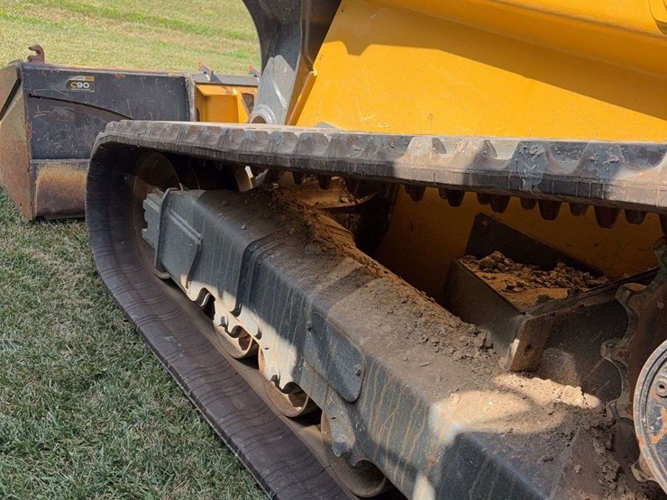 2012-deere-333g-image-8