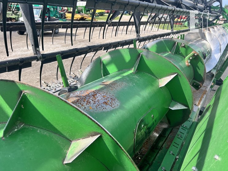 2009-john-deere-630f-image-13