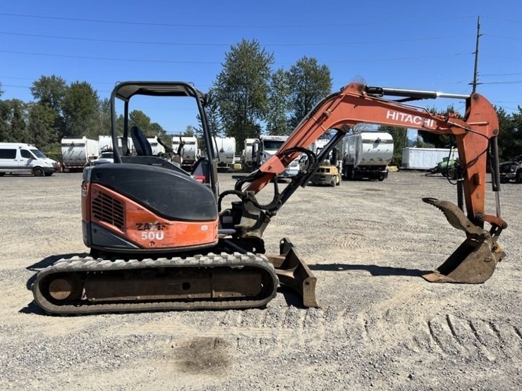 2009-hitachi-zx50u-3-image-3