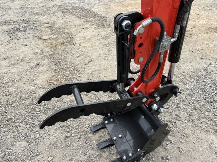 2025-tpm-16-mini-hydraulic-excavator-image-11