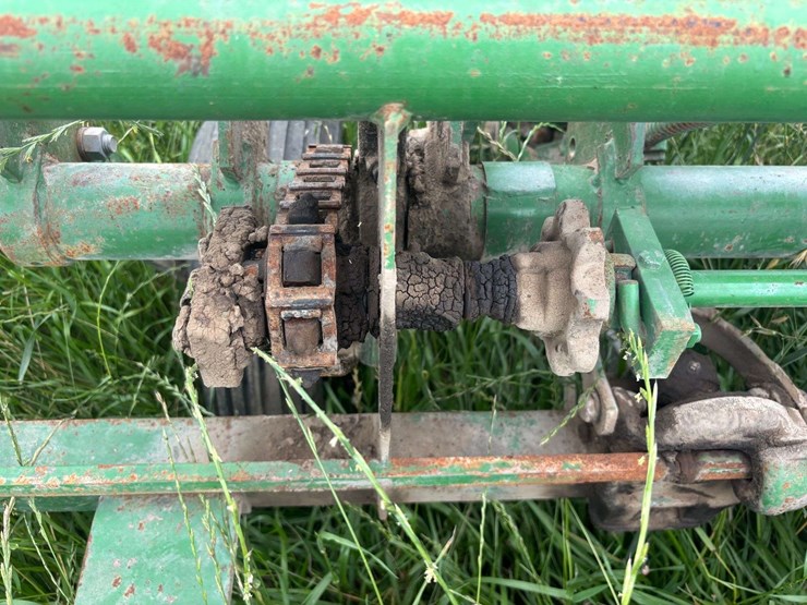 john-deere-1240-image-18