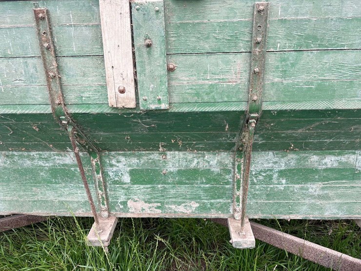 john-deere-flare-box-and-running-gear-image-39