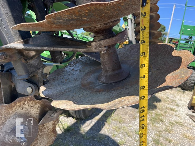 2008-john-deere-637-image-8
