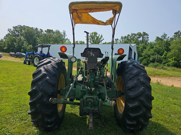 1982-john-deere-2940-image-7