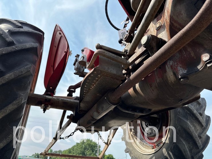 massey-ferguson-35-image-12