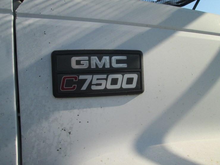 1997-gmc-c70-image-27