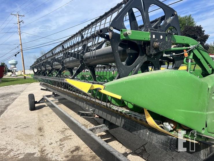 2009-john-deere-630f-image-25