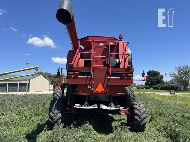 2006-case-ih-2388-image-32