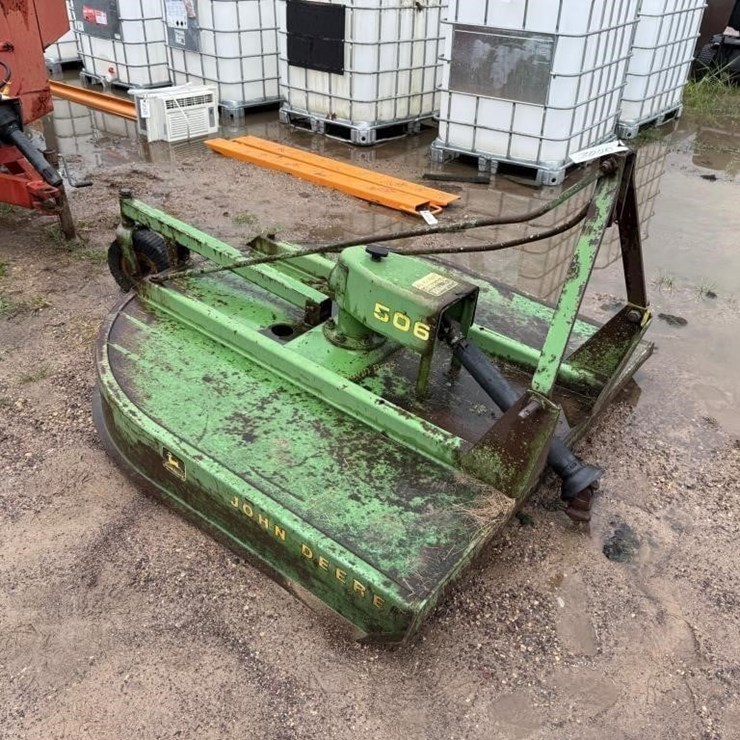 JOHN DEERE 506