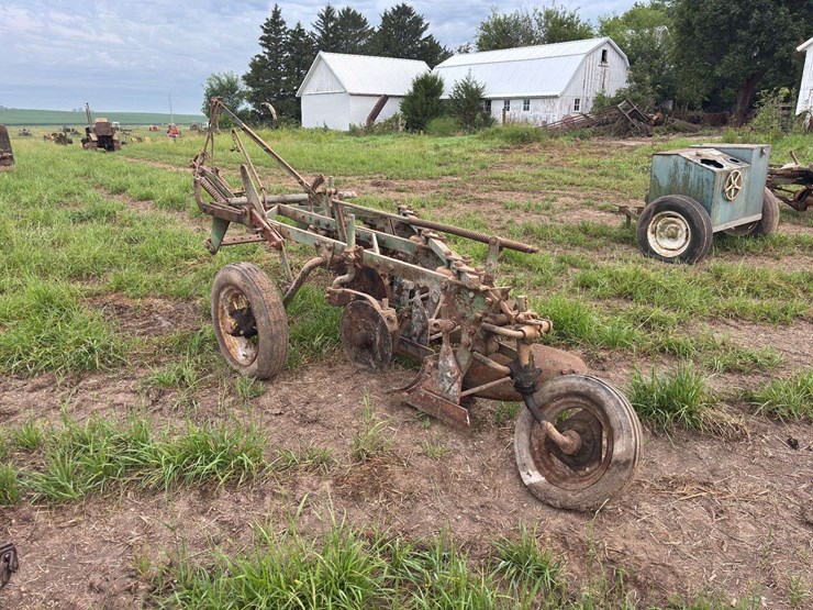 john-deere-14-image-7