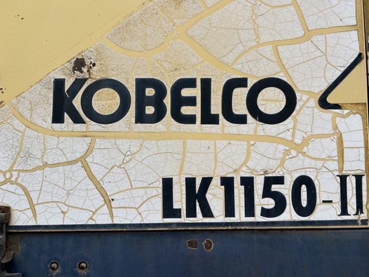 kobelco-lk1150-ii-wheel-loader-image-9
