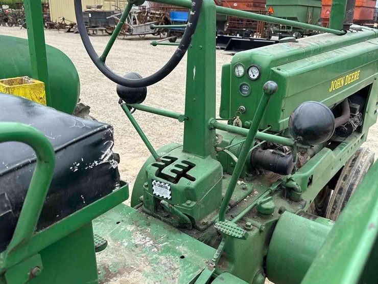 1981-john-deere-b-image-11