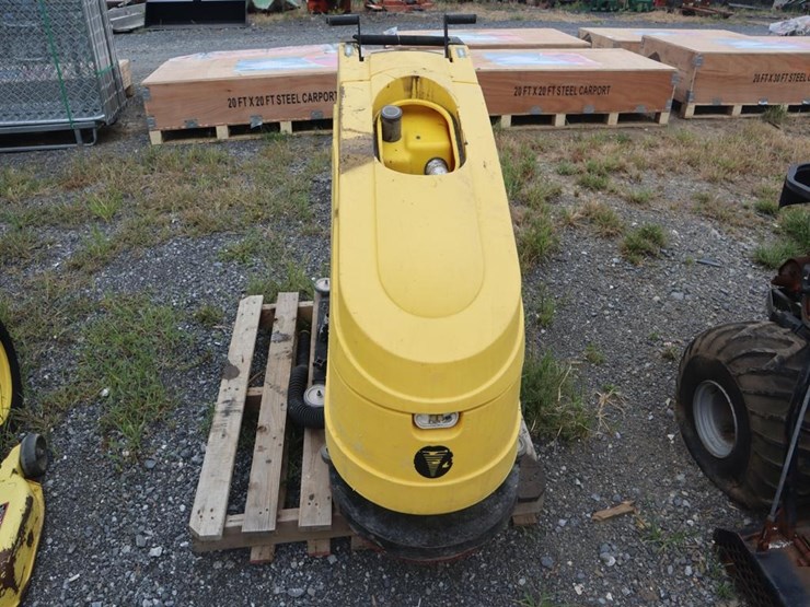floor-scrubber-image-3