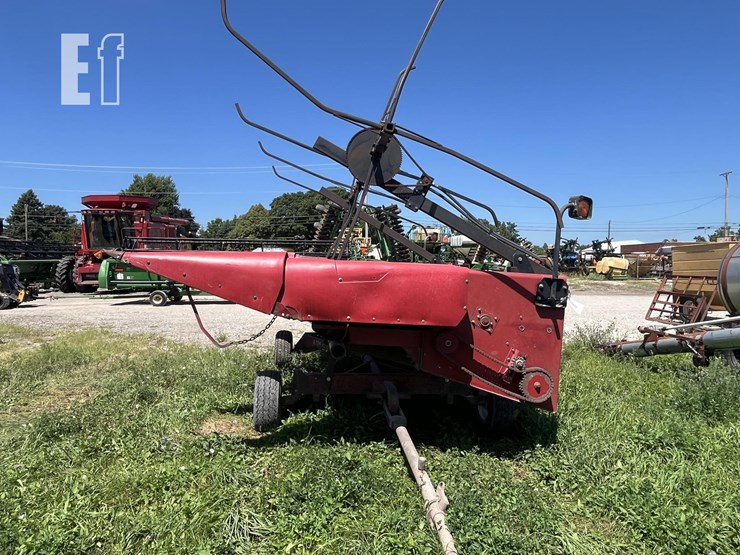 case-ih-1063-image-2