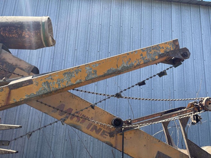 minneapolis-moline-1200-corn-sheller-image-94