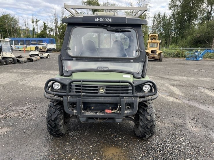 john-deere-gator-image-8