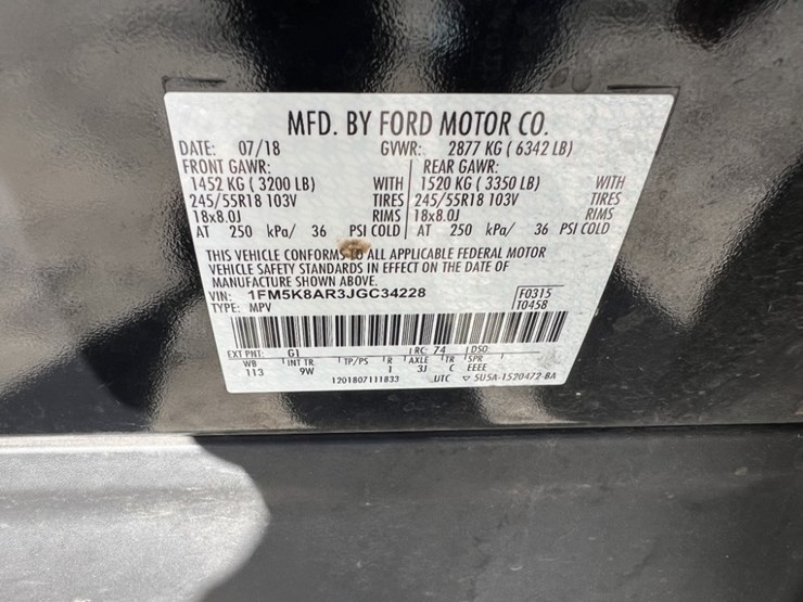 2018-ford-explorer-image-11