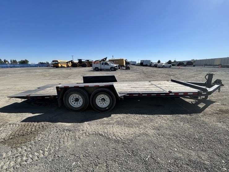 2021-towmaster-t-12dt-image-6