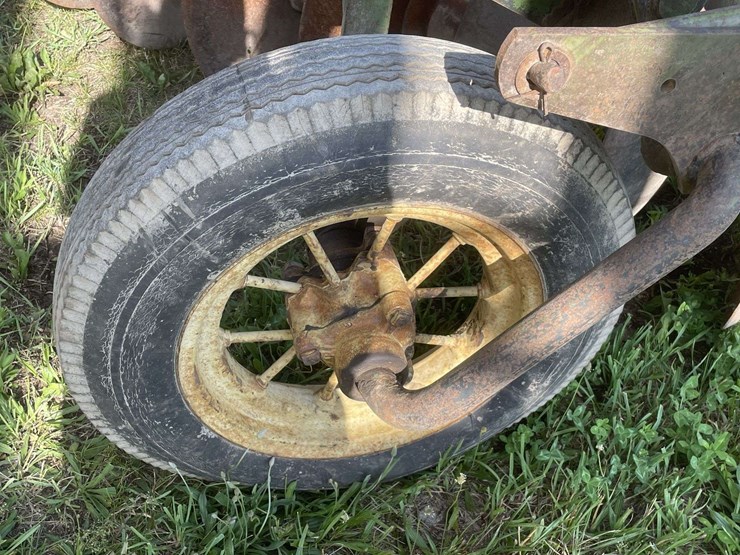 john-deere-disk-plow-image-37