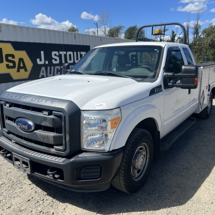 2015 FORD F350