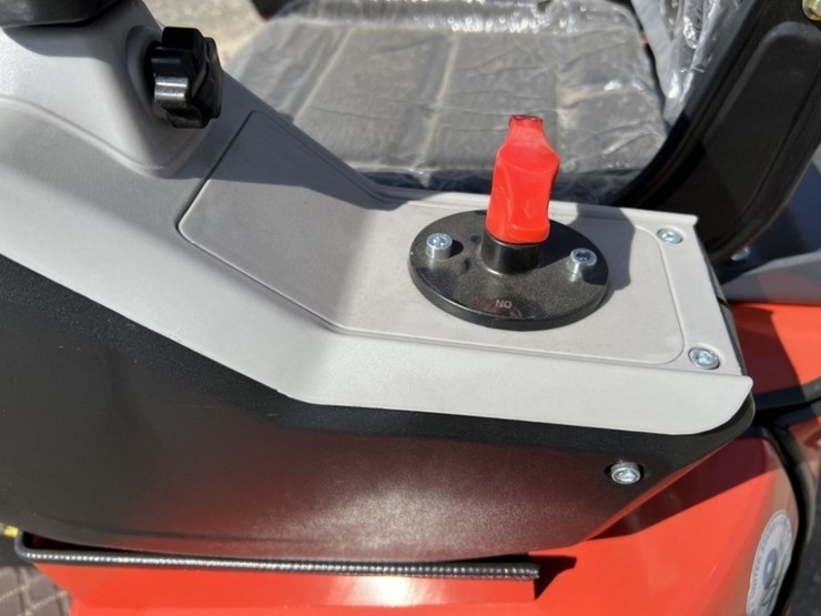 2025-cfg-qk20r-mini-hydraulic-excavator-image-10