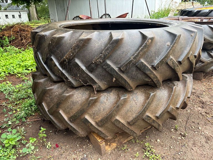 (2)-13.6-38-b.f.-goodrich-tires-image-9