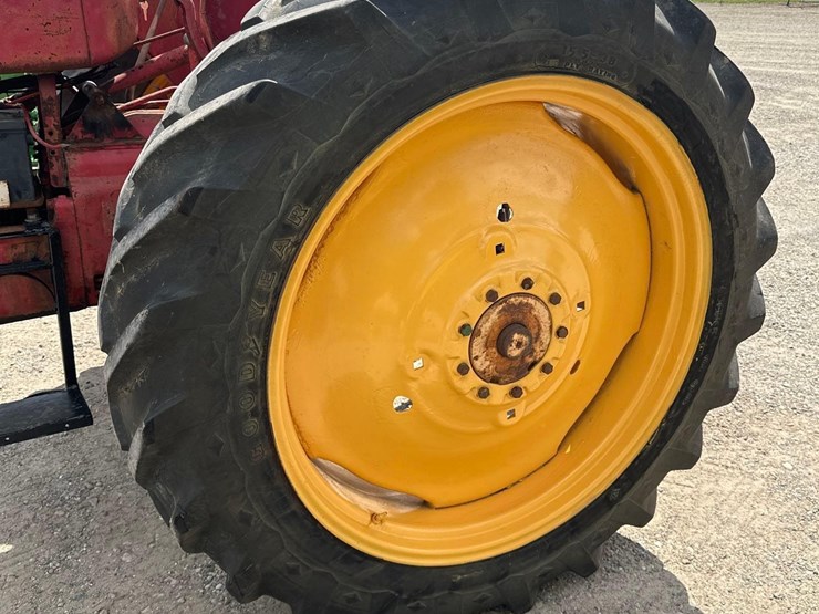 massey-ferguson-44-image-6