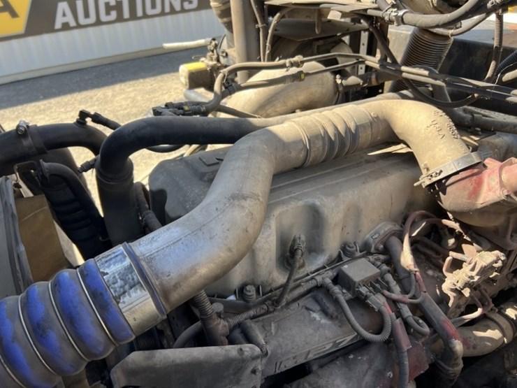 2015-mack-leu612-image-33
