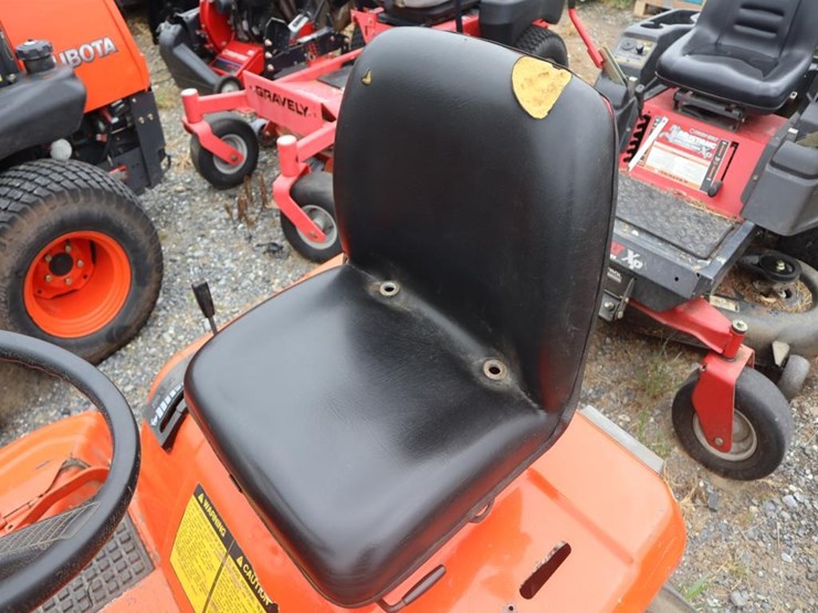 kubota-lawn-tractor-image-21