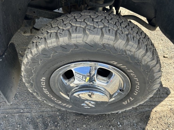 2009-dodge-ram-3500-image-39