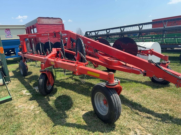 2019-kuhn-sr600-image-4