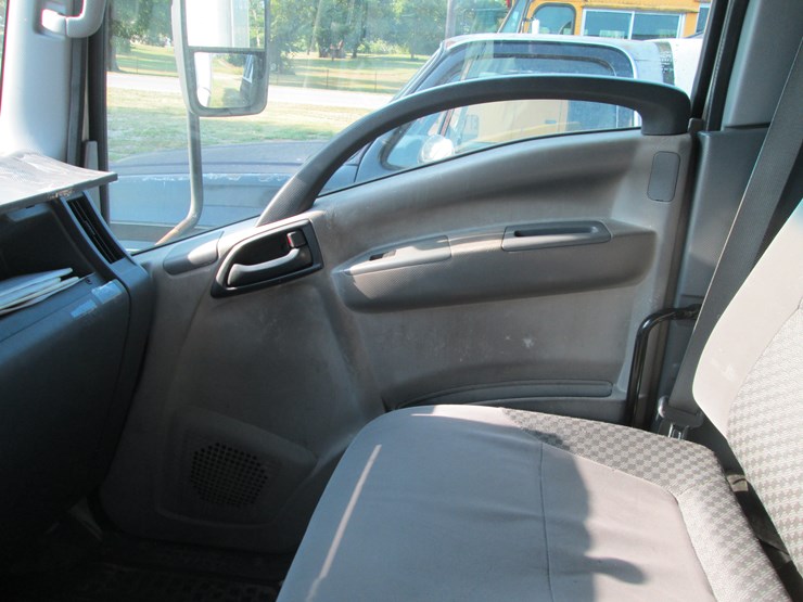 2011-isuzu-fsd-image-33