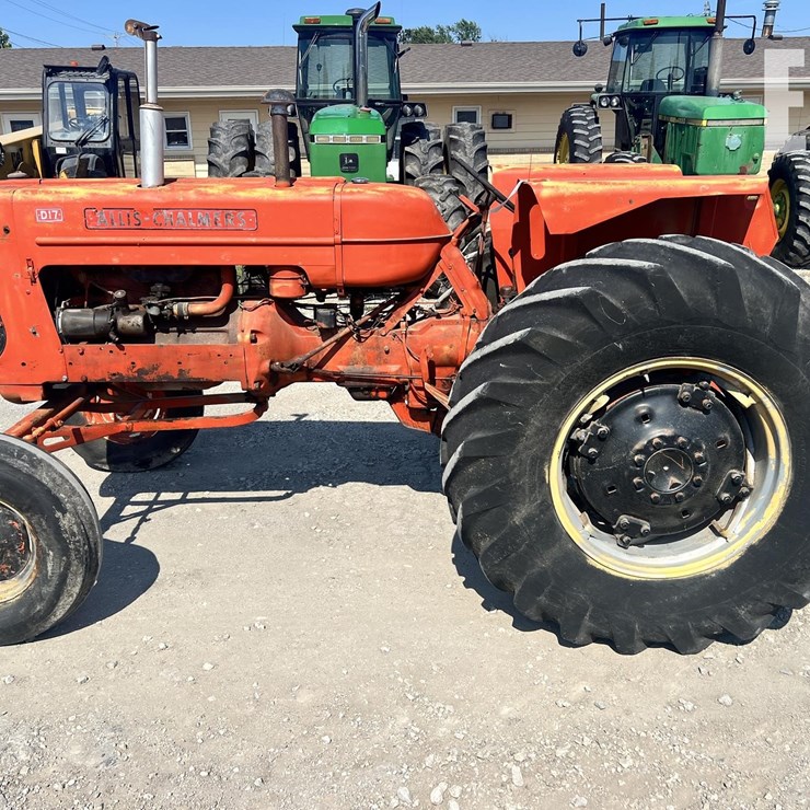 ALLIS-CHALMERS D17
