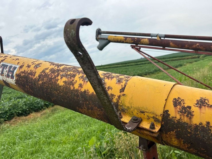 maytath-truck-auger-image-19