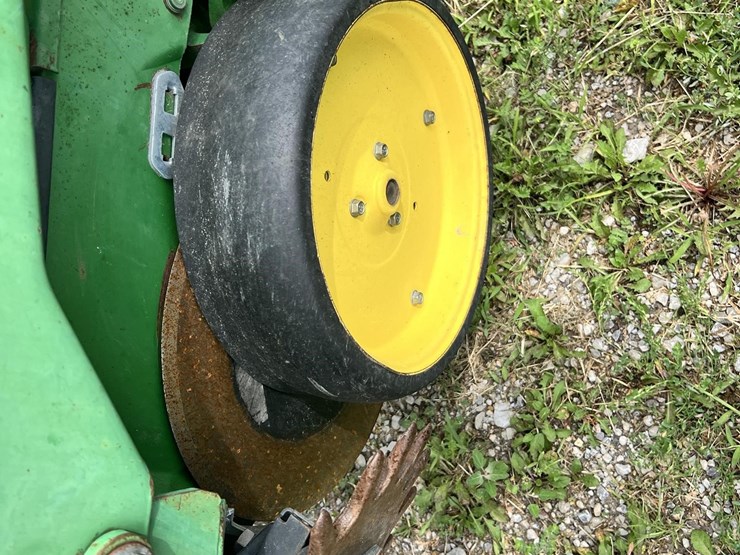 1994-john-deere-7200-image-25