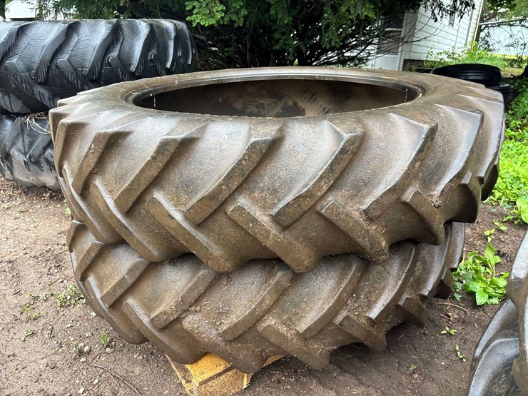 (2)-13.6-38-b.f.-goodrich-tires-image-10