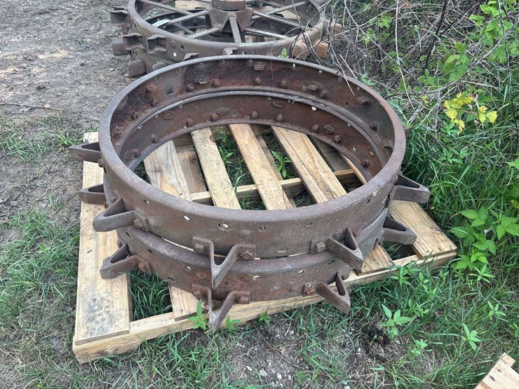 (2)-allis-chalmers-wc-steel-wheels-image-2