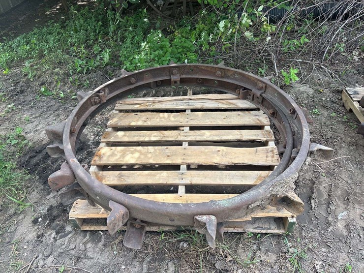 (2)-4"-by-50"-steel-wheel-extensions-image-1