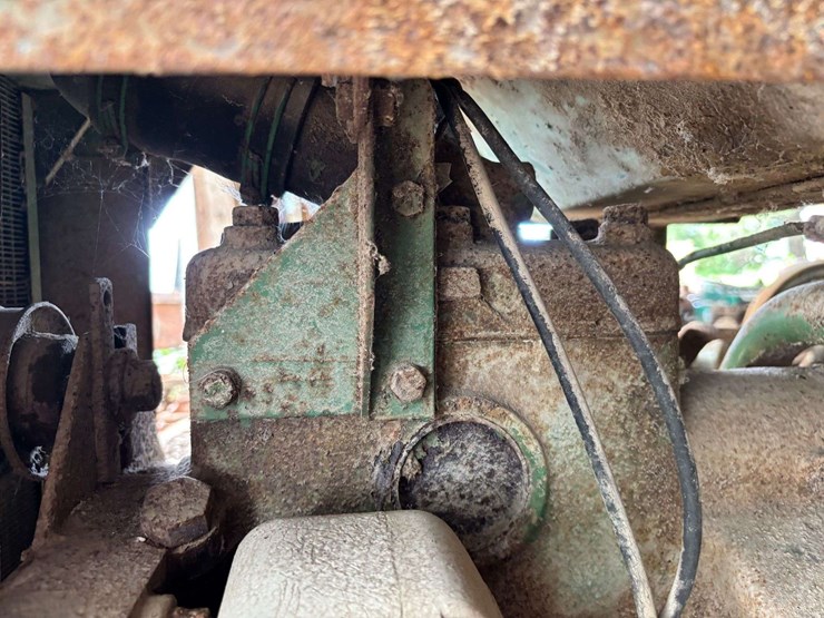 john-deere-luc-image-10
