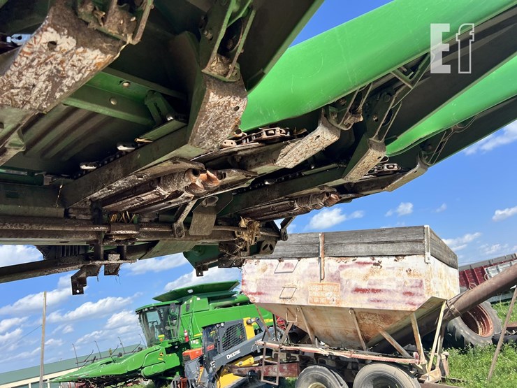 2000-john-deere-893-image-23