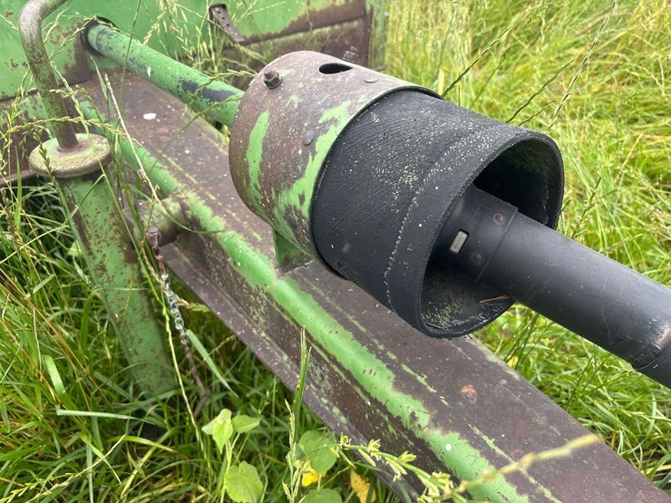 john-deere-34-image-24