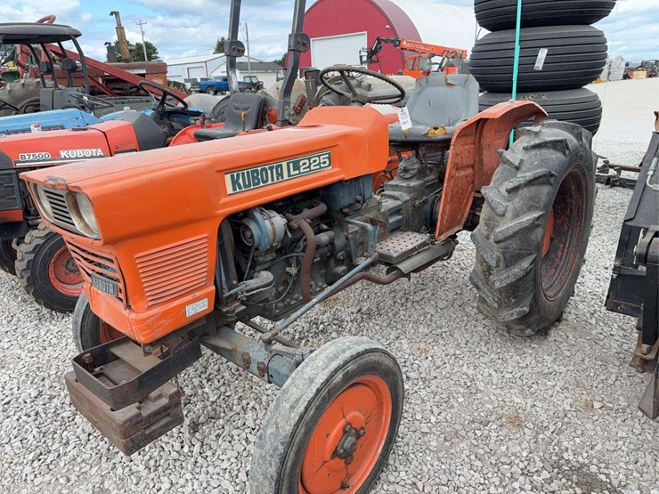 kubota-l225-image-2