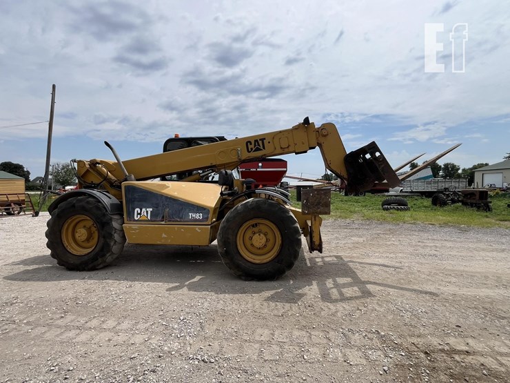 2002-caterpillar-th83-image-2